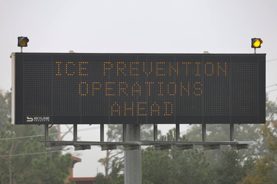 Tormenta invernal paraliza EE.UU. con nieve, hielo y miles de cortes de energía