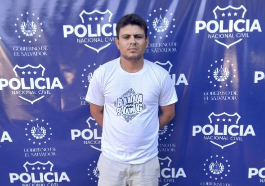 PNC arresta a joven acusado de atacar a un hombre con un envase de vidrio en Apopa