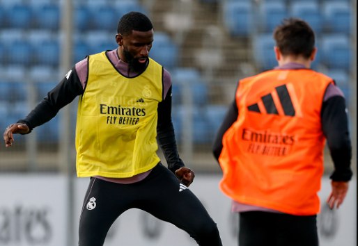 Antonio Rüdiger y Trent Alexander-Arnold podrían volver con el Real Madrid ante el Rayo Vallecano