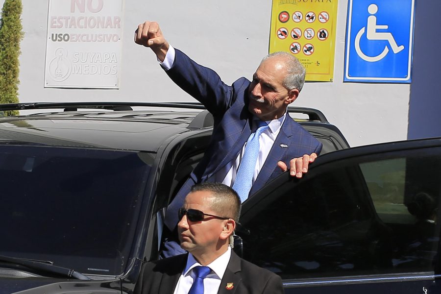 Asfura pedirá a Trump eliminar aranceles para proteger competitividad de Honduras