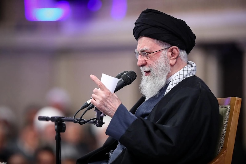 ¿Quién era el líder supremo iraní Alí Jamenei dado por muerto tras ataques?