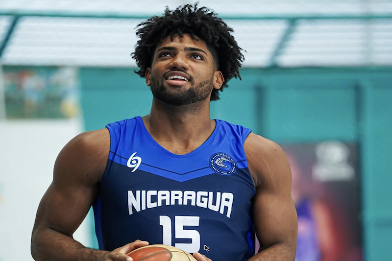 Norchad Omier se convierte en el primer nicaragüense en ser firmado para la NBA