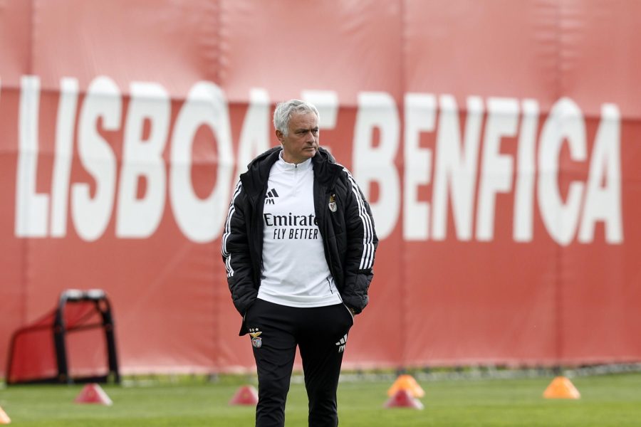 José Mourinho, técnico del Benfica: «No ha sido fácil gestionar emocionalmente todo lo que ha pasado»