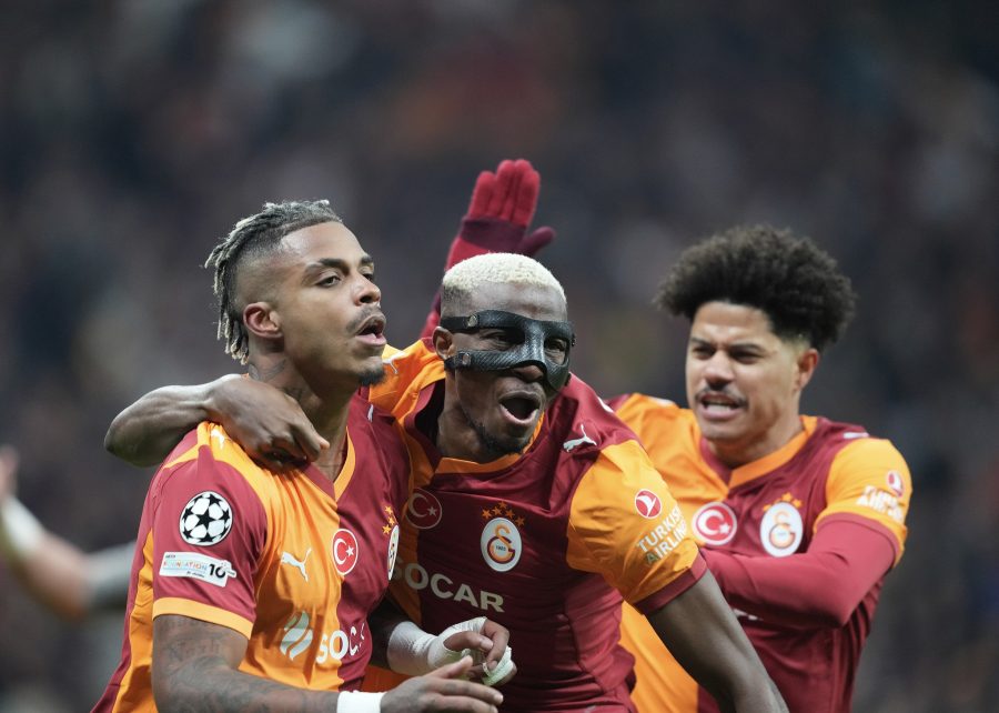 Galatasaray vence 1-0 al Liverpool en la ida de octavos de Champions