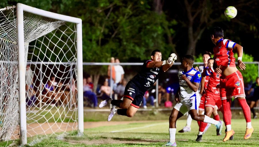 Firpo empata 1-1 ante El Roble y queda al borde de la eliminación en la Copa Presidente