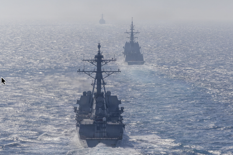 Trump anuncia que «muy pronto» EEUU dará escolta naval a buques en Ormuz