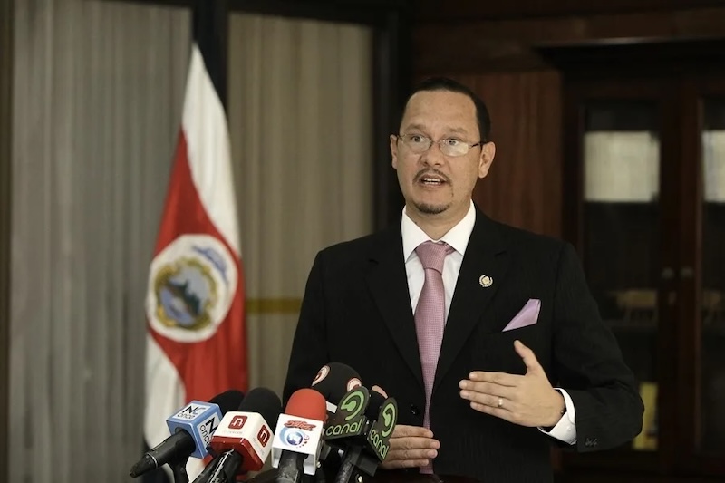 Costa Rica extradita a exmagistrado por narcotráfico a EEUU