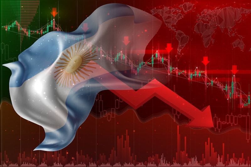 La morosidad se dispara en Argentina en familias y empresas por crisis e inflación
