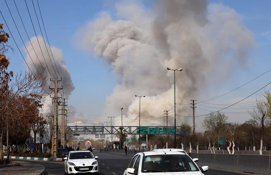 ¿Qué tan efectiva es la operación contra Irán? EE.UU. dice que ha atacado más de 3.000 objetivos la primera semana