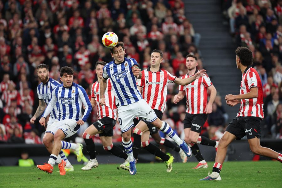 Real Sociedad y Athletic buscan la final de la Copa del Rey en Anoeta