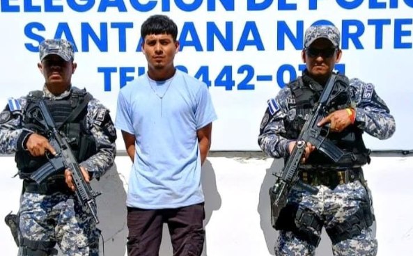 PNC arresta a un joven acusado de lesionar a otro con un envase de vidrio en Metapán 