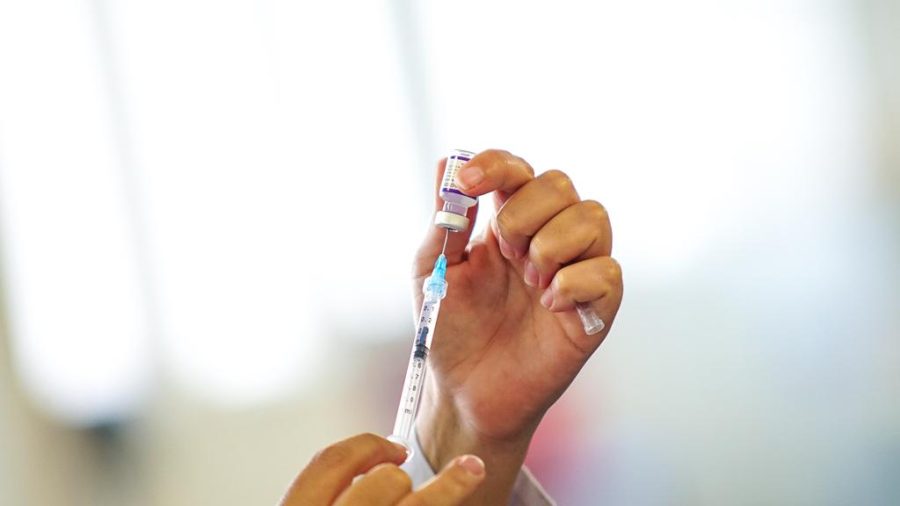 ¿Dónde aplican la vacuna contra el sarampión en El Salvador?