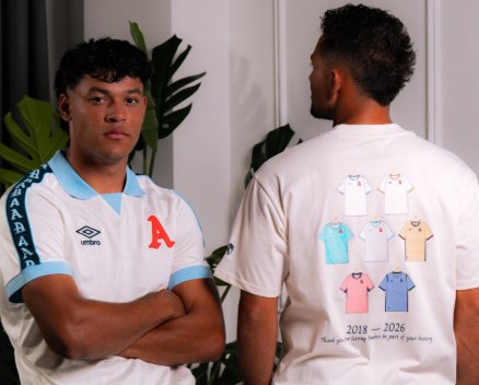 Alianza conmemora ocho años con la marca Umbro con nuevas camisetas