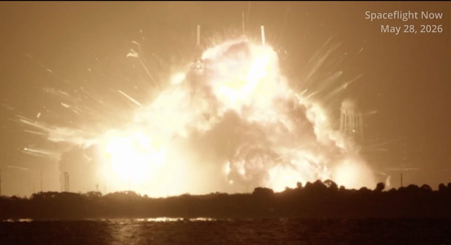 Un cohete de Blue Origin explota en Florida durante una prueba previa a su lanzamiento