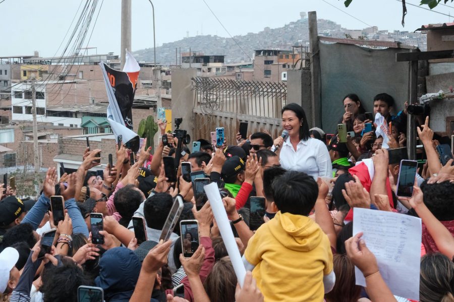 Presidentes y líderes de derecha felicitan a Keiko Fujimori por alcanzar la presidencia de Perú