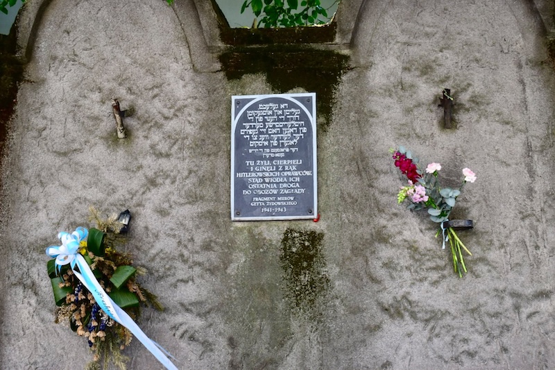 El antisemitismo que traspasa los muros de los guetos en Cracovia