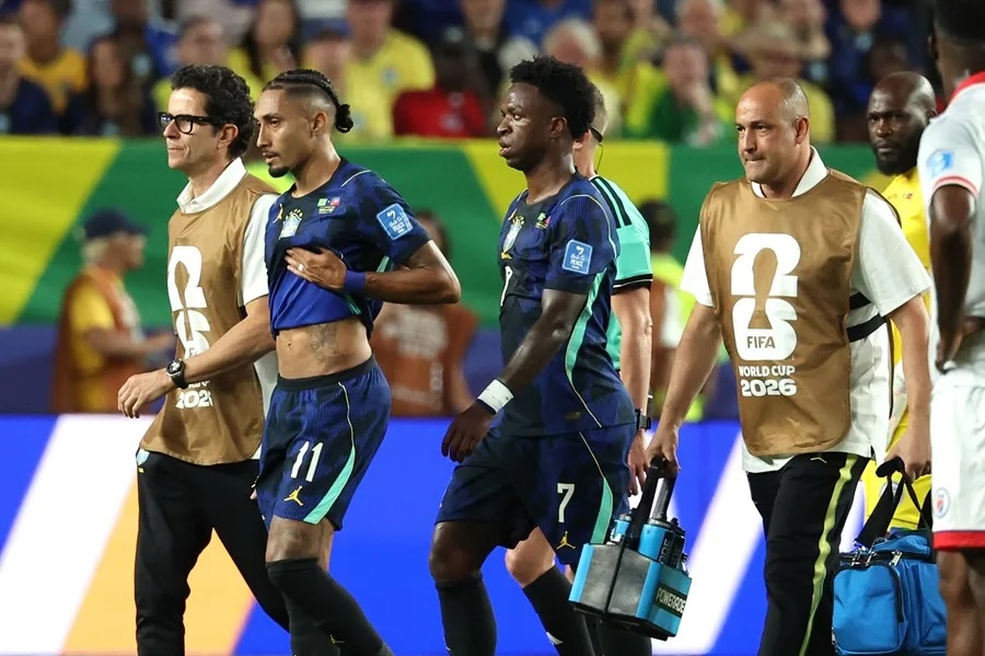 Raphinha hará «tratamiento intensivo» para no decir adiós al Mundial