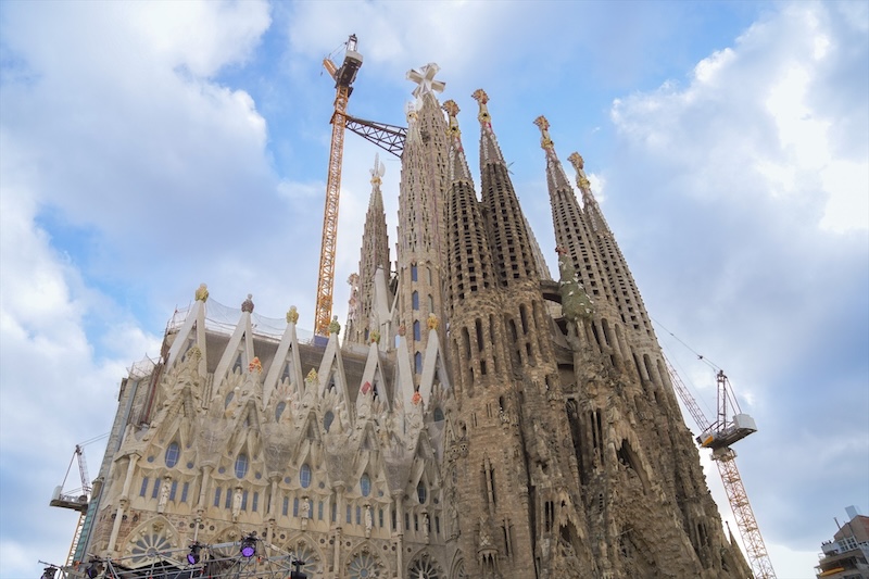 El Papa León XIV bendice histórica torre de la Sagrada Familia en Barcelona