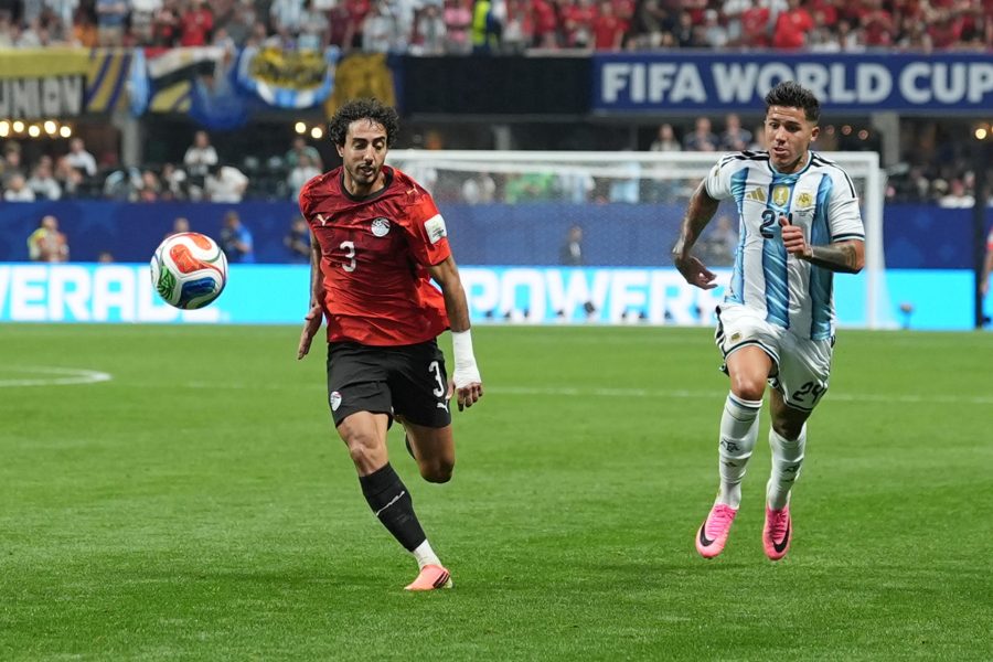 Argentina vence 3-2 a Egipto con una remontada y clasifica a cuartos de final