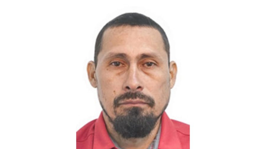 Un maestro fue condenado a seis años de cárcel por acosar sexualmente a dos alumnas por mensajes de WhatsApp