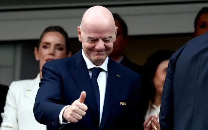 Infantino condena públicamente los comentarios «racistas» de senadora paraguaya hacia Mbappé