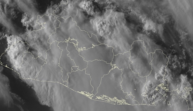Lluvias y tormentas afectarán varios sectores del país este domingo