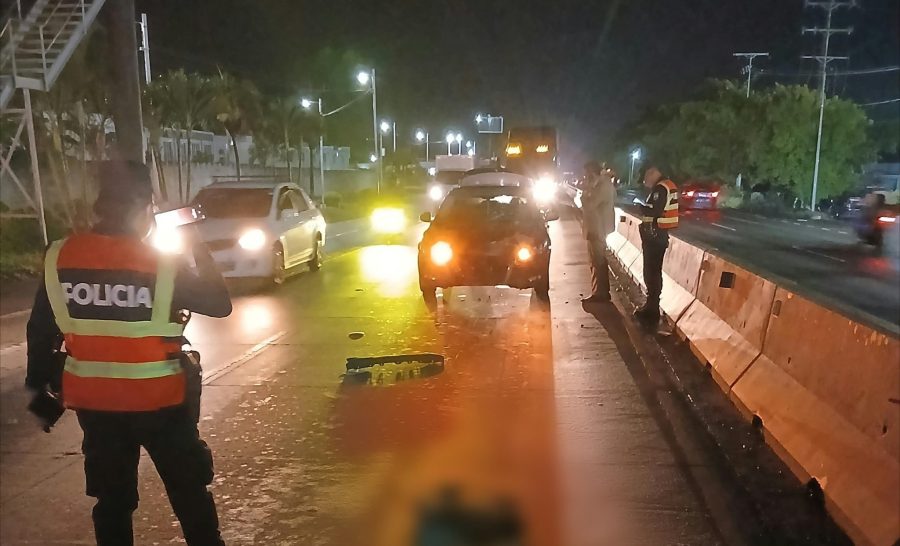Peatón muere tras ser atropellado en carretera a Sonsonate
