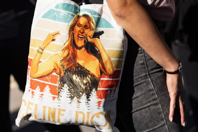Céline Dion en su retorno a la escena: «Había prometido no llorar, no cumplo mis promesas»