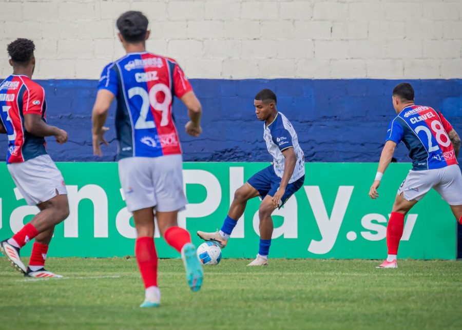 FAS derrota al Fuerte San Francisco por la mínima en el regreso de Pablo Quiñones al banquillo morazánico