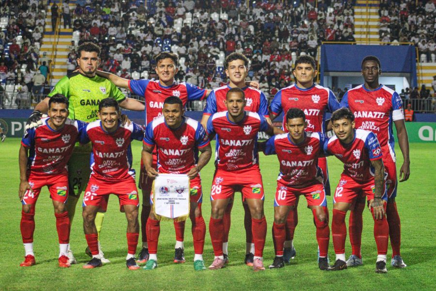 Firpo celebra 103 años de historia en el fútbol salvadoreño