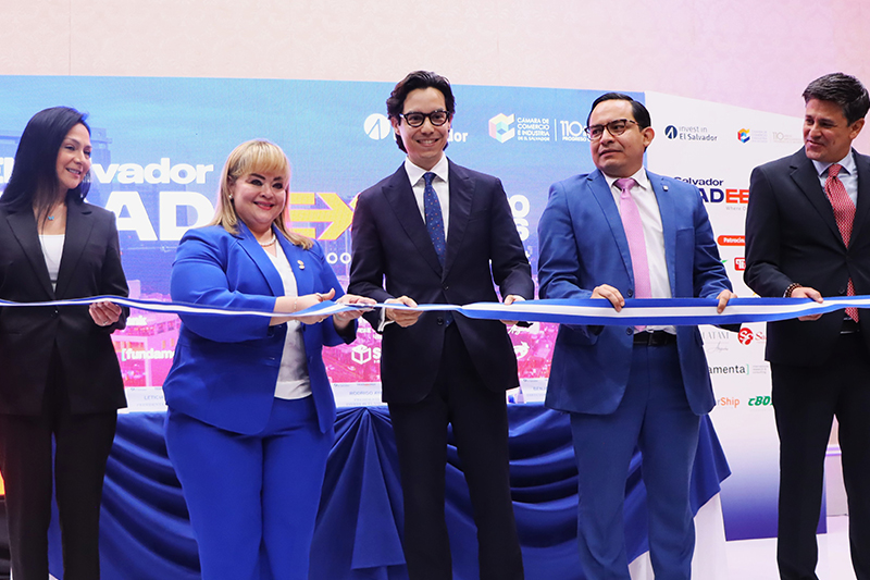 Más de 70 empresas salvadoreñas exponen su oferta exportable en El Salvador TradeExpo 2026