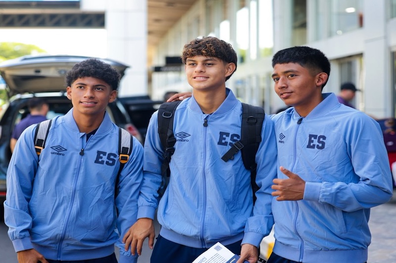 Selección Sub-15 de El Salvador viaja a Azerbaiyán a Festival de la FIFA